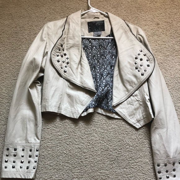 BKE jacket - great condition - Picture 2 of 6